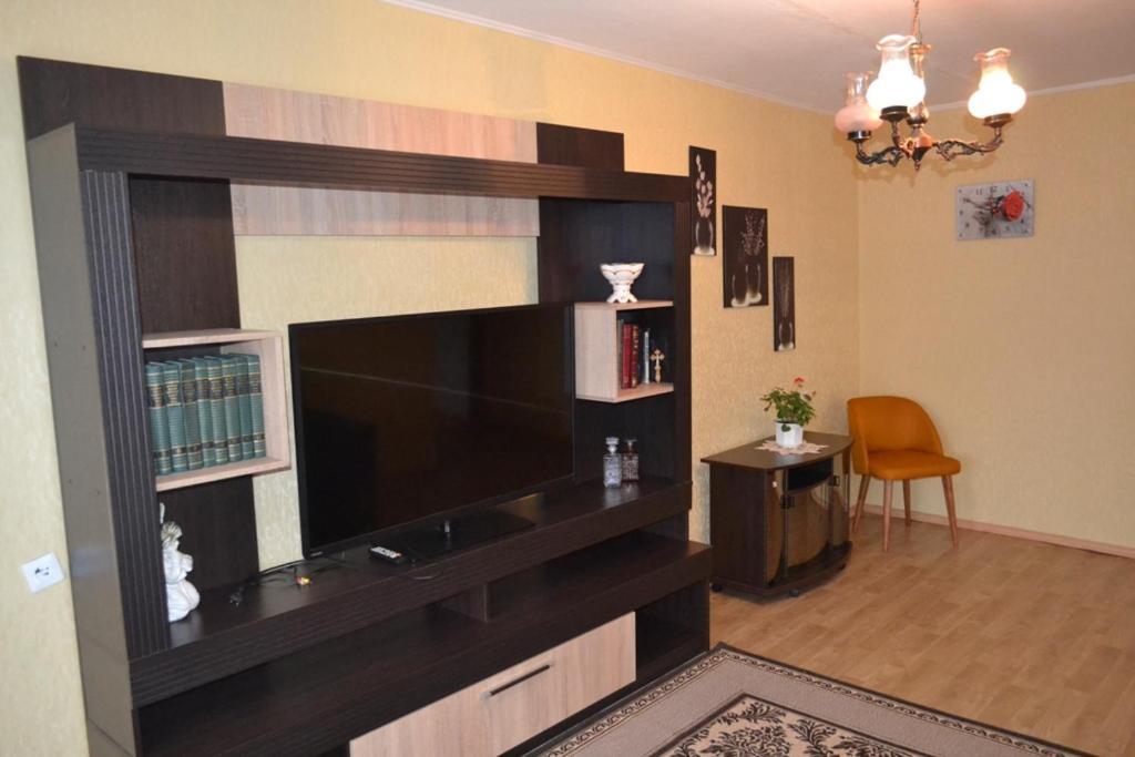 3-Х Комнатные Апартаменты На Данила Галицкого Kamianets-Podilskyi Luaran gambar